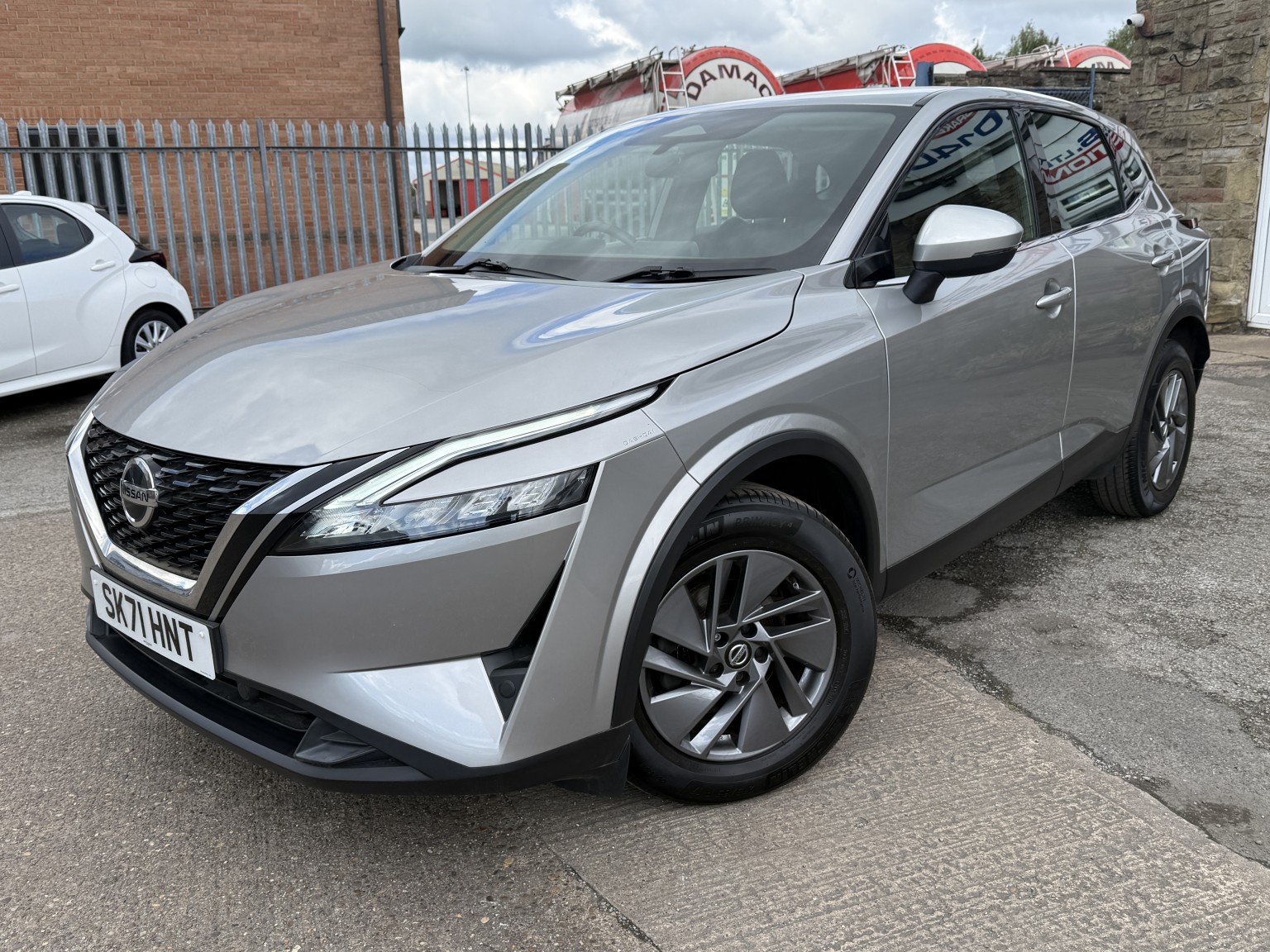 2021 Nissan QASHQAI 1.3 DIG-T MHEV Acenta Premium, exterior view 2