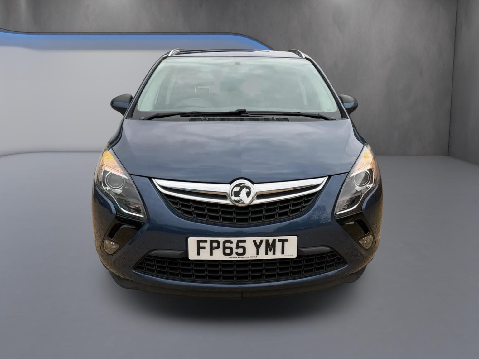 2015 Vauxhall ZAFIRA TOURER 1.4 i Turbo SRi, exterior view 2