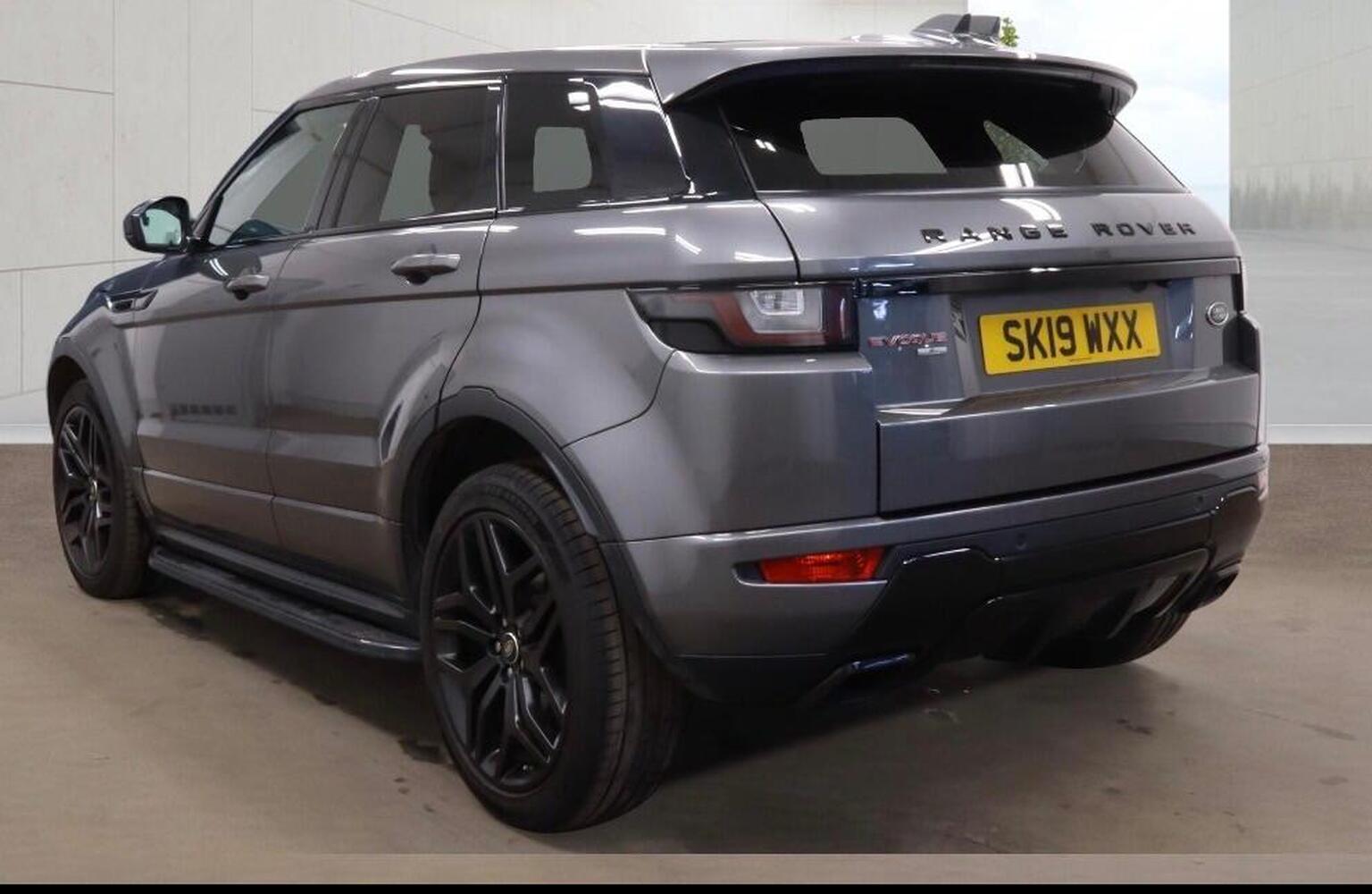 2019 Land Rover RANGE ROVER EVOQUE 2.0 TD4 HSE Dynamic Auto 4WD Euro 6 (s/s) 5dr, exterior view 3