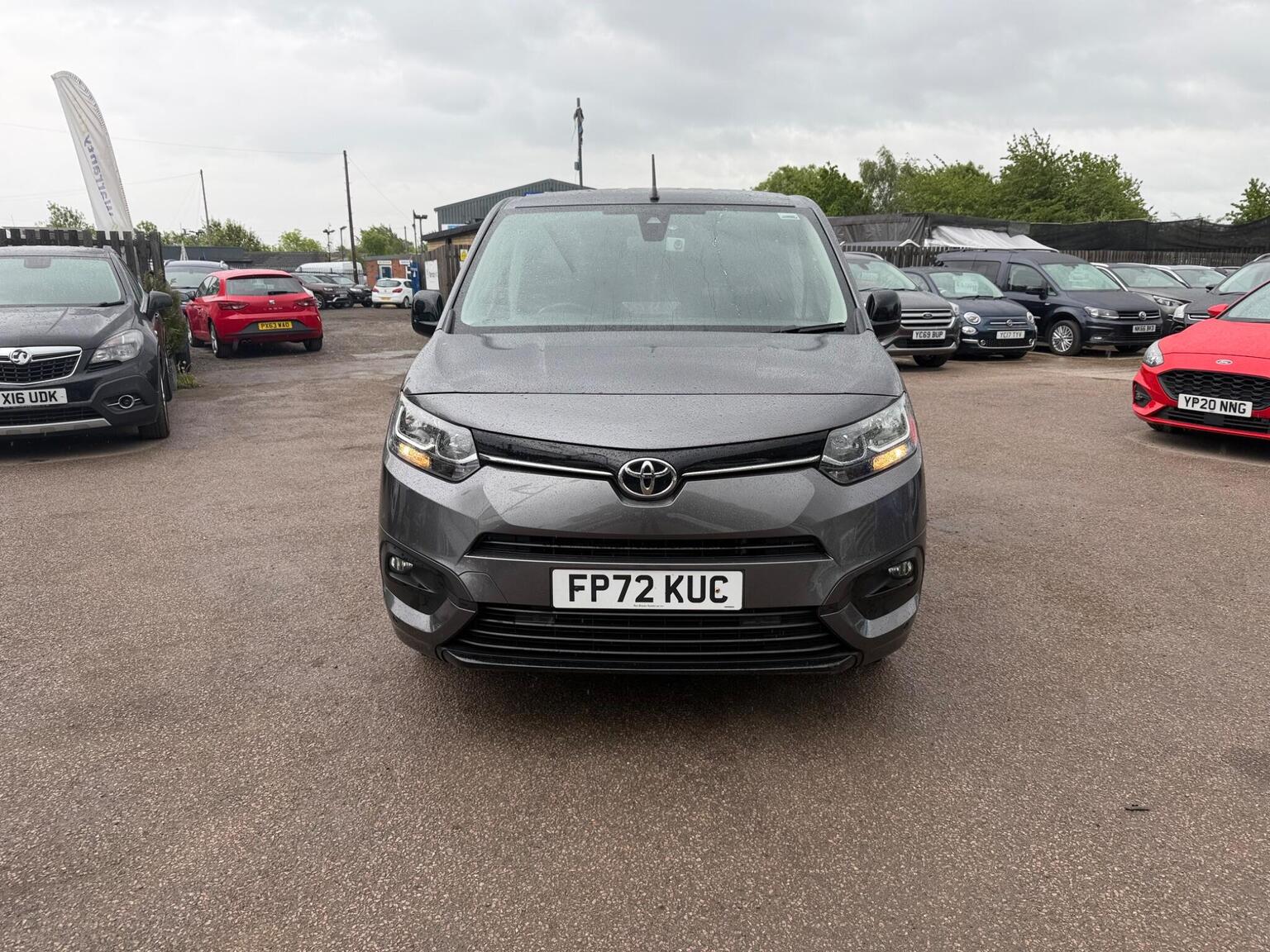 2022 Toyota PROACE CITY 1.5 BlueHDi Design Short Panel Van Auto SWB Euro 6 (s/s) 5dr, exterior view 2