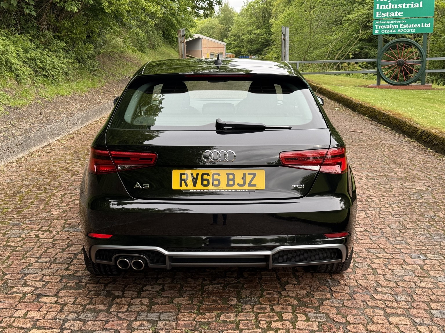 2016 Audi A3 2.0 TDI S line, exterior view 4