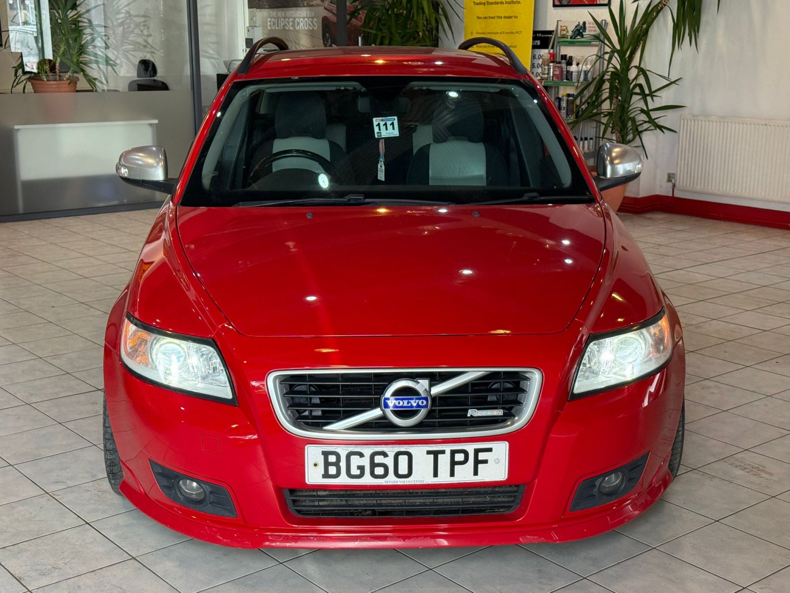 2011 Volvo V50 1.6 D2 R-Design, exterior view 3