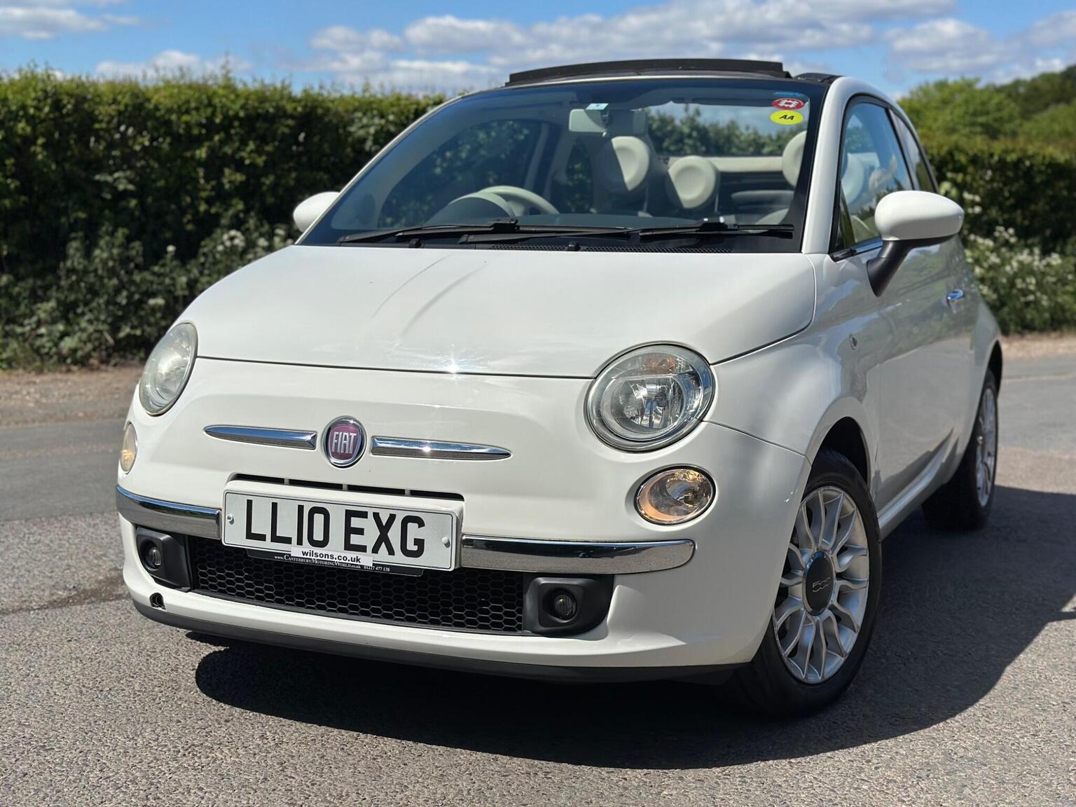 2010 Fiat 500C 1.2 Lounge Euro 5 2dr, exterior view 2