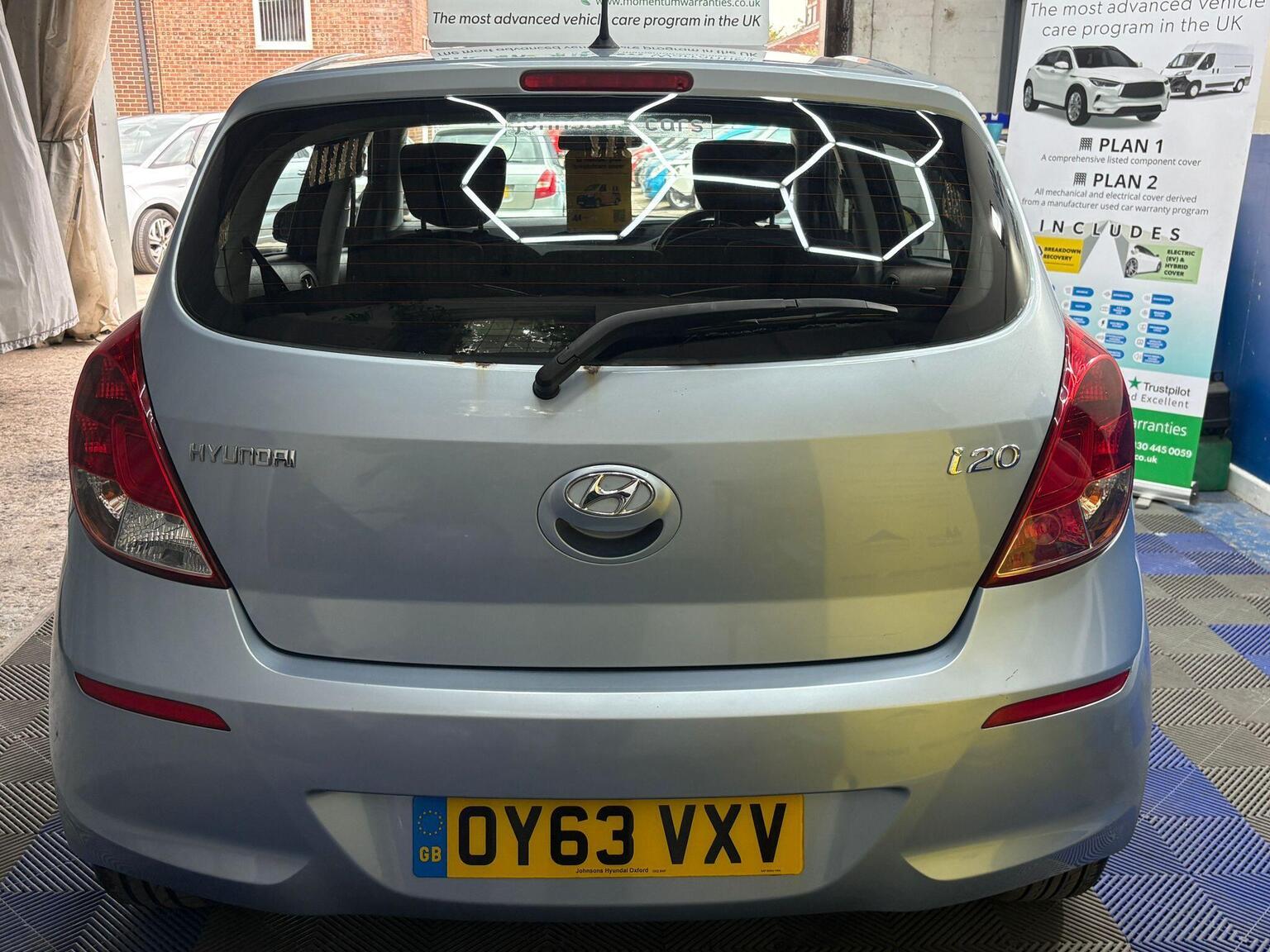 2013 Hyundai I20 1.2 Active Euro 5 5dr, exterior view 4