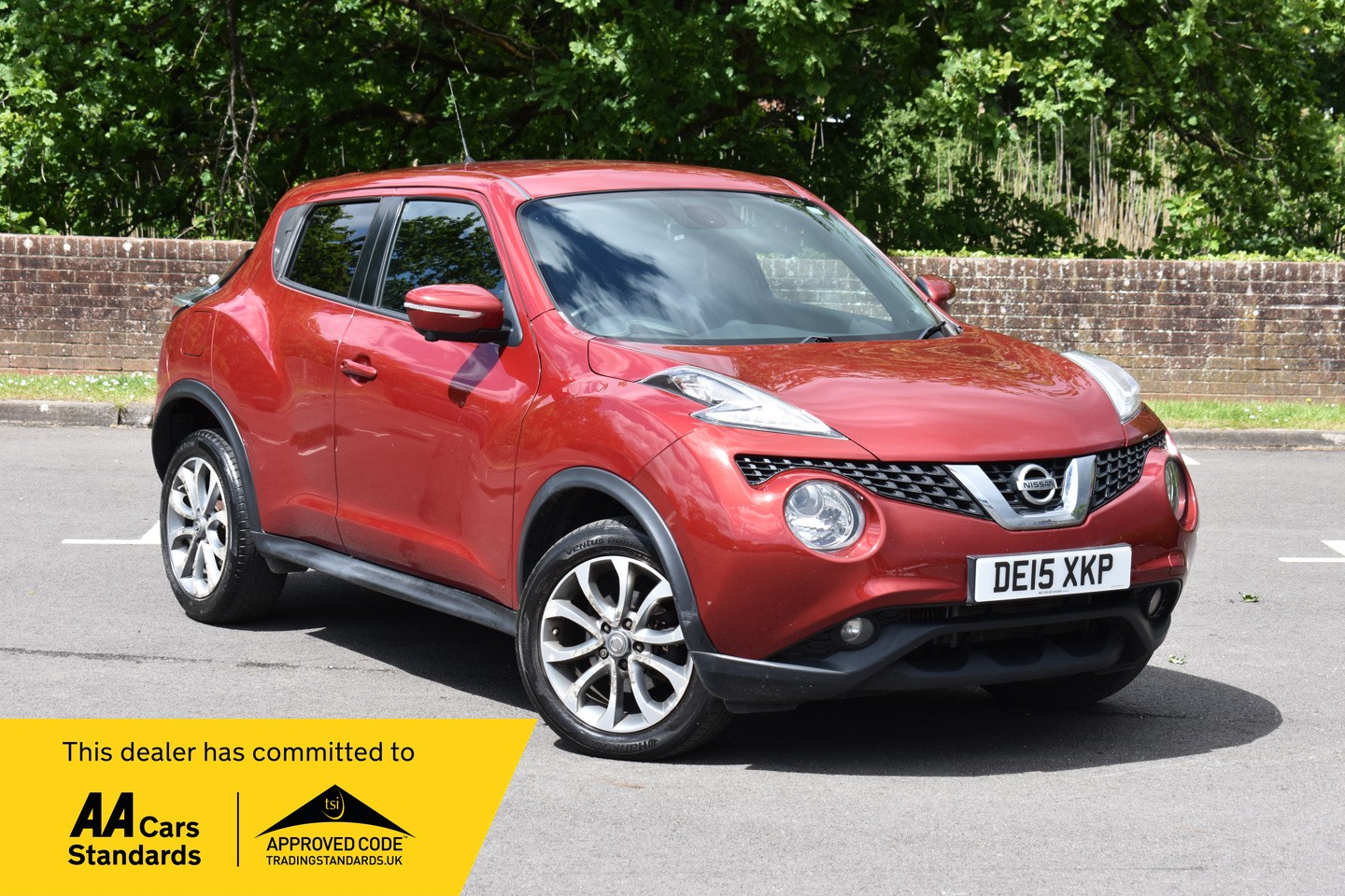 2015 Nissan JUKE 1.5 dCi 8v Tekna for sale, exterior front view