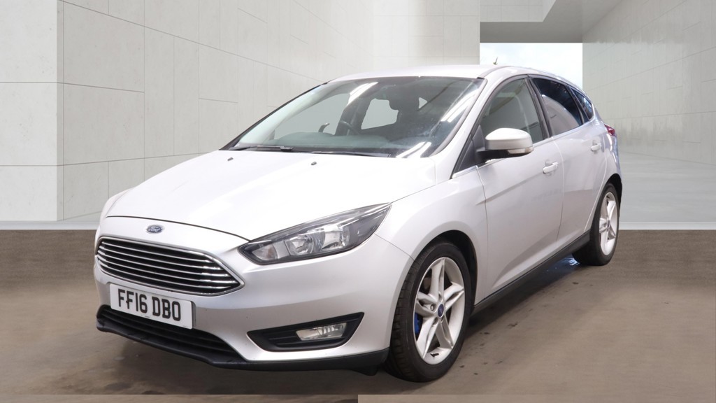 2016 Ford Focus 1.5 TDCi Zetec Diesel Silver 5dr LOW TAX+SATNAV+9 STAMPS for sale in the UK