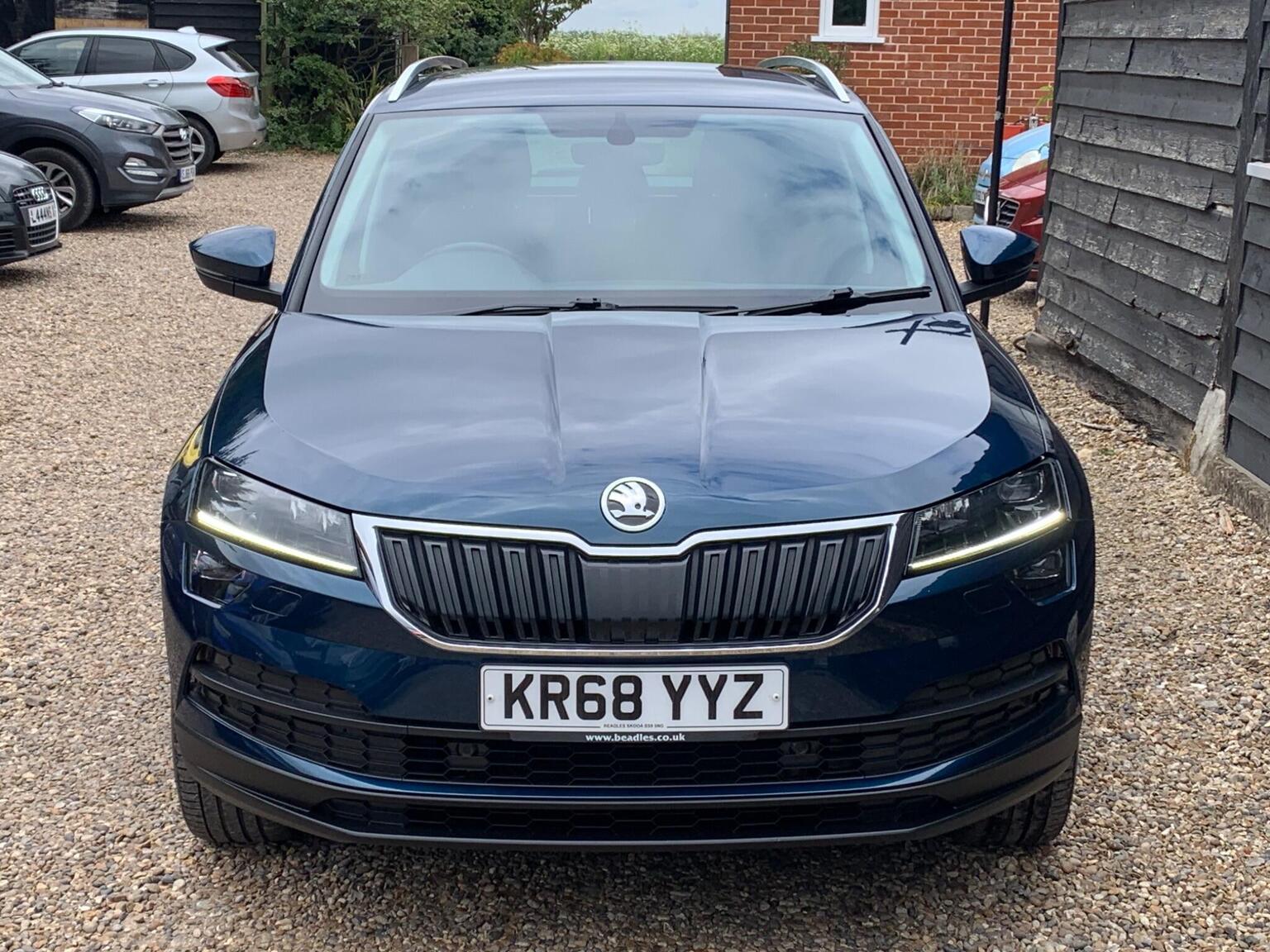 2018 Skoda KAROQ 2.0 TDI SE L 4WD Euro 6 (s/s) 5dr, exterior view 2