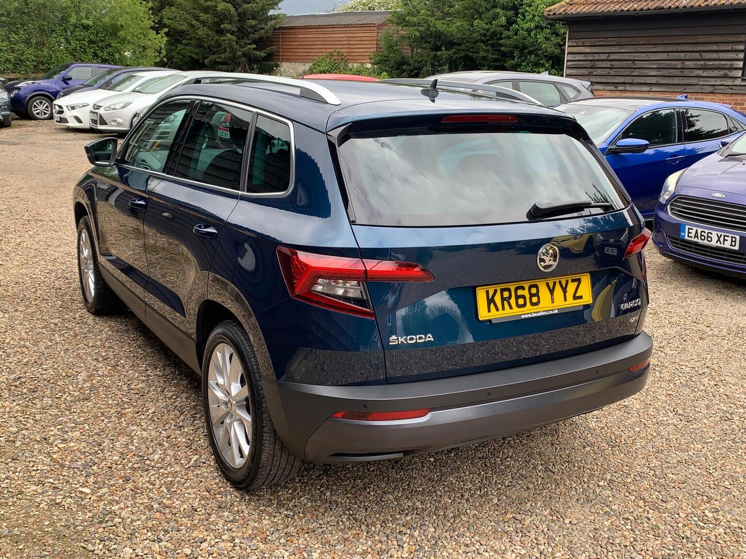 2018 Skoda KAROQ 2.0 TDI SE L 4WD Euro 6 (s/s) 5dr, exterior view 4