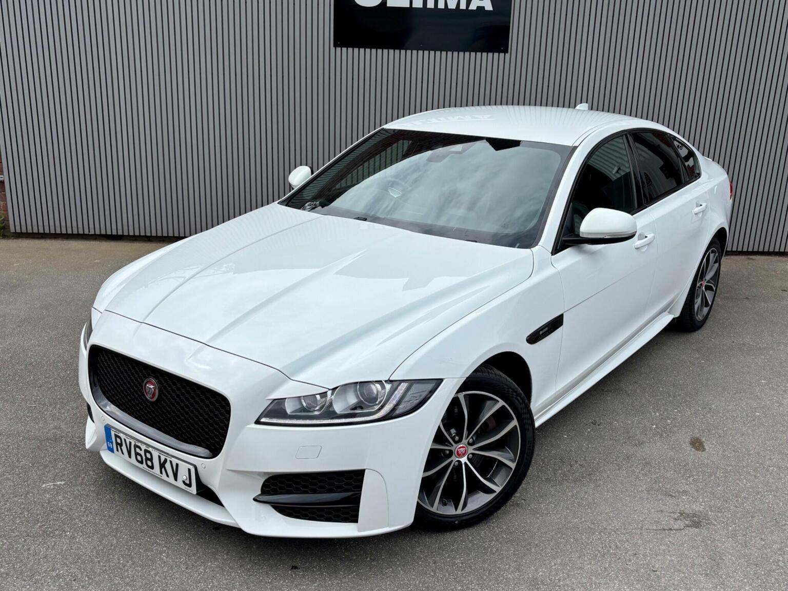 2018 Jaguar XF 2.0i R-Sport Auto Euro 6 (s/s) 4dr, exterior view 2