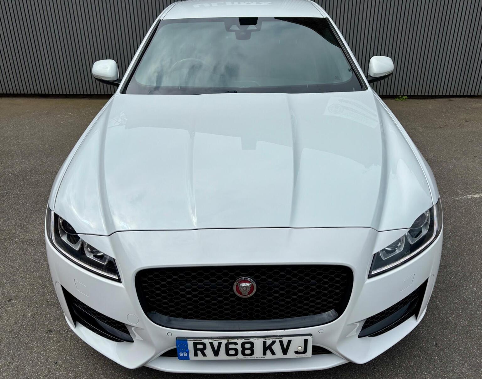 2018 Jaguar XF 2.0i R-Sport Auto Euro 6 (s/s) 4dr, exterior view 4