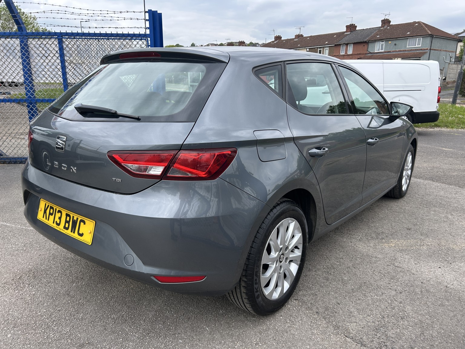 2013 SEAT LEON 1.6 TDI CR SE, exterior view 4