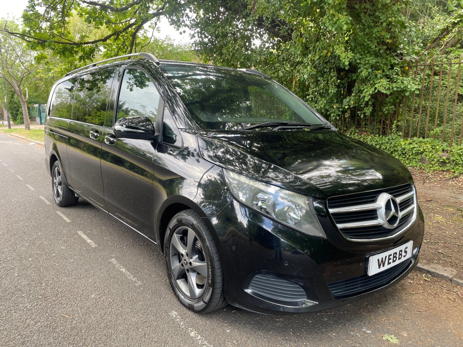2015 Mercedes-Benz V CLASS 2.2 V250d BlueTEC SE, exterior view 4