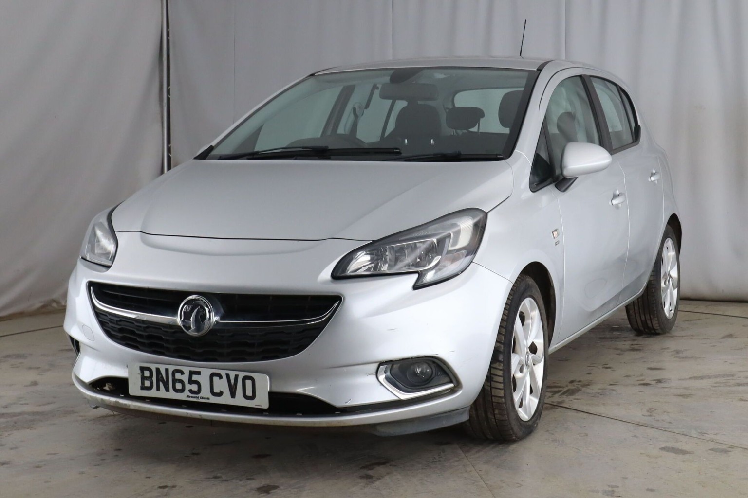 2015 Vauxhall CORSA 1.4 i ecoFLEX SRi for sale, exterior front view