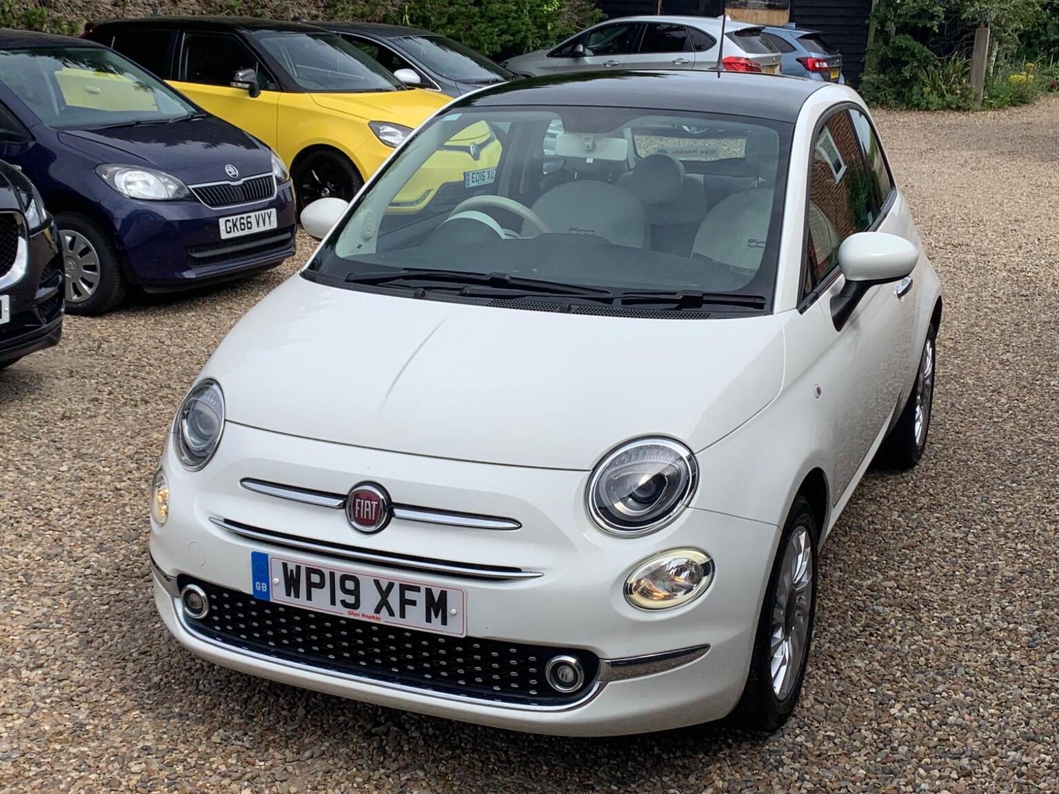2019 Fiat 500 1.2 Lounge Euro 6 (s/s) 3dr, exterior view 3