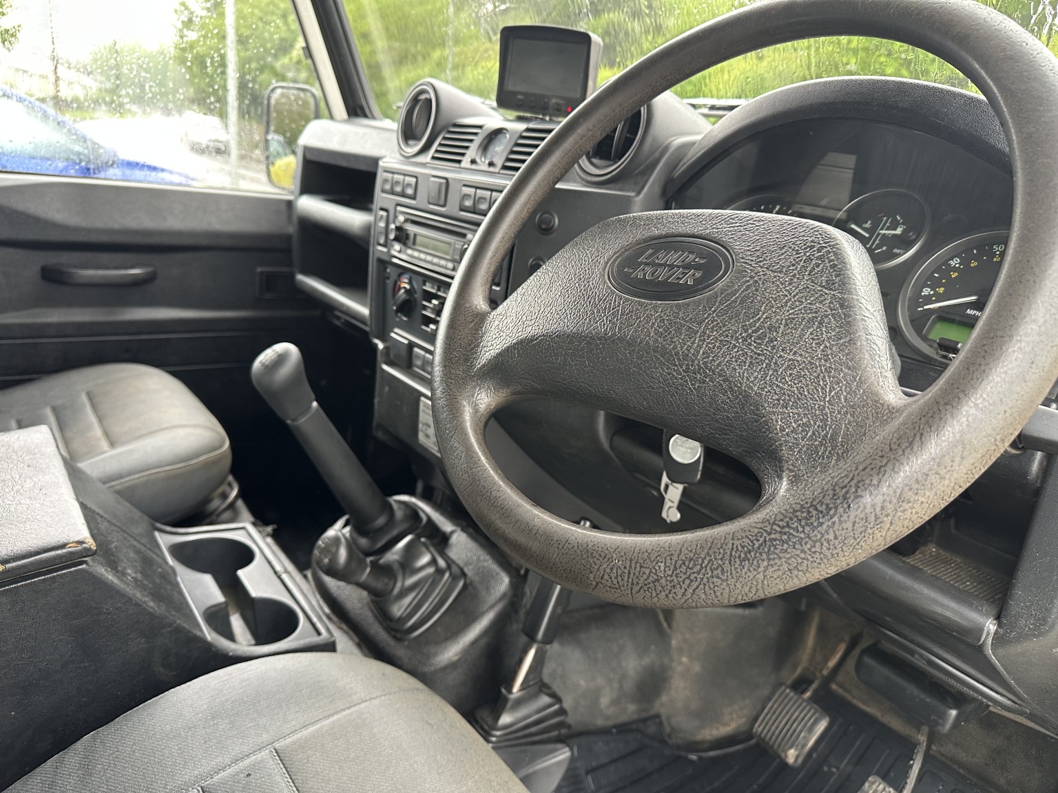 2008 Land Rover DEFENDER 90 2.4 TDCi, exterior view 2