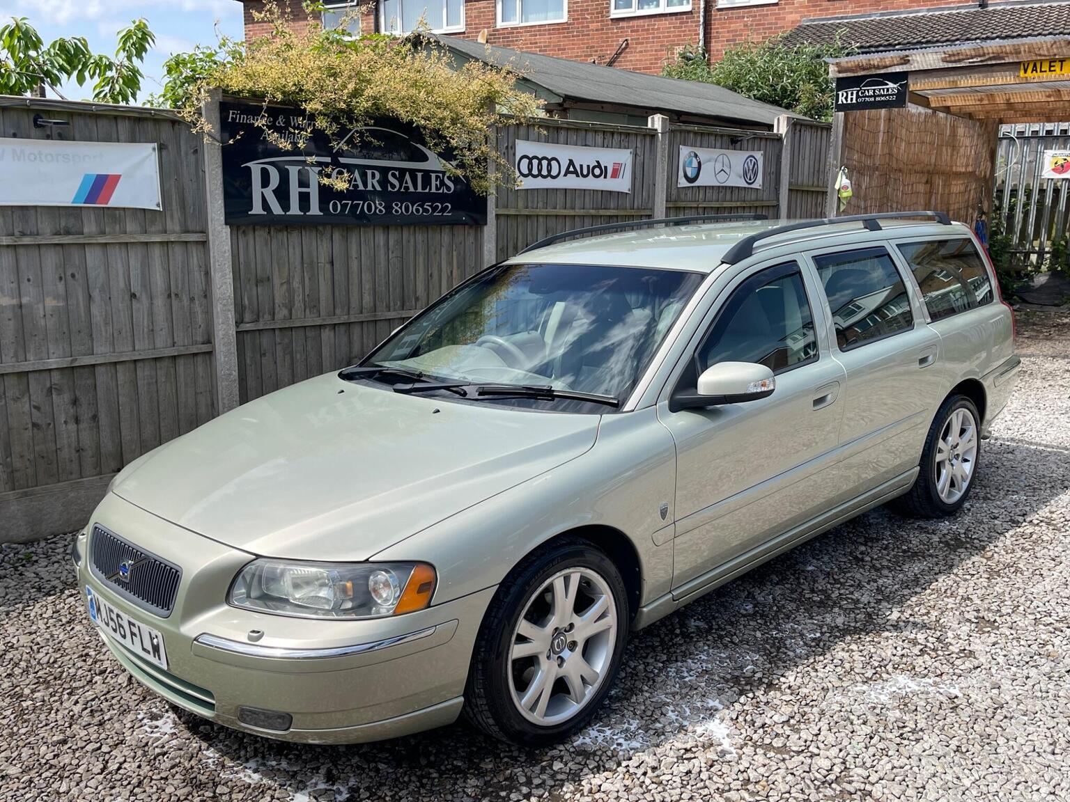 2006 VOLVO V70 2.4D SE Geartronic 5dr
