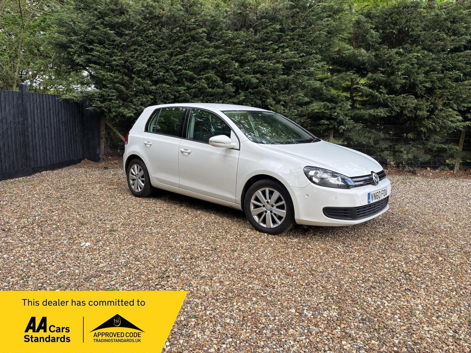 2010 Volkswagen GOLF 1.6 TDI BlueMotion Tech SE Euro 5 (s/s) 5dr for sale, exterior front view