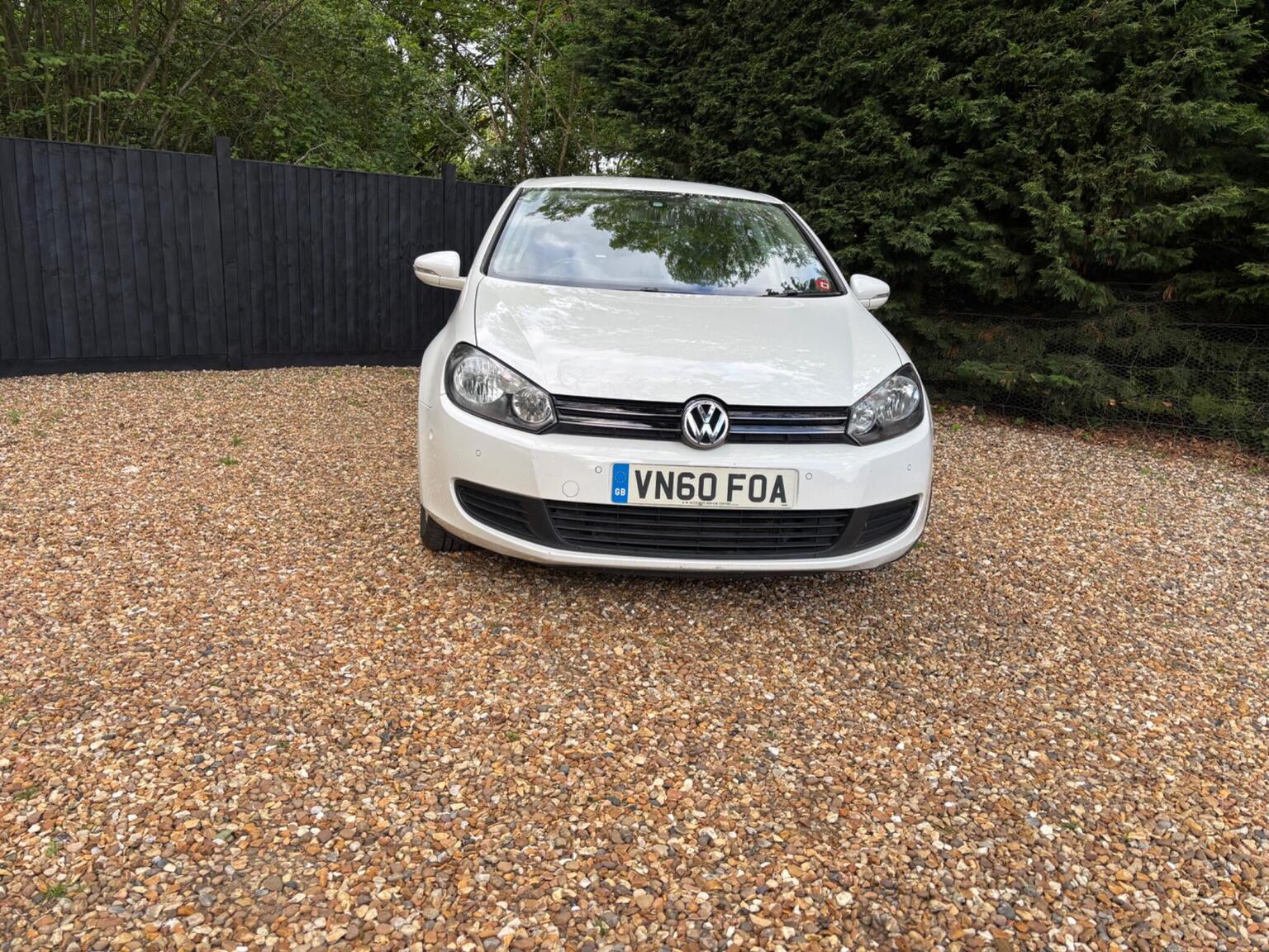 2010 Volkswagen GOLF 1.6 TDI BlueMotion Tech SE Euro 5 (s/s) 5dr, exterior view 4