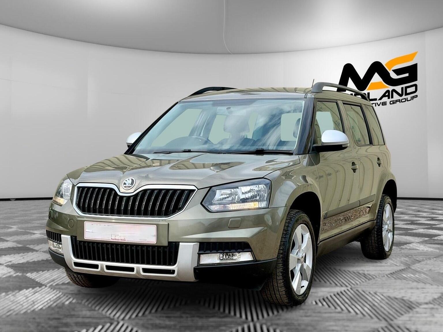 2014 Skoda YETI 2.0 TDI SE Outdoor Euro 5 5dr, exterior view 3