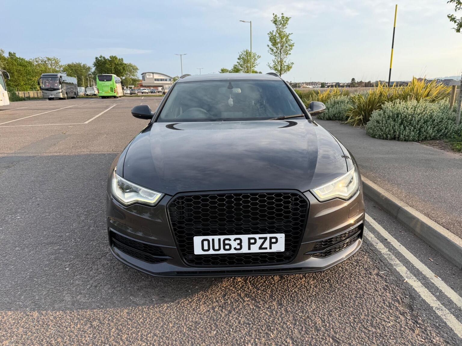 2013 Audi A6 AVANT 2.0 TDI Black Edition Euro 5 (s/s) 5dr, exterior view 2