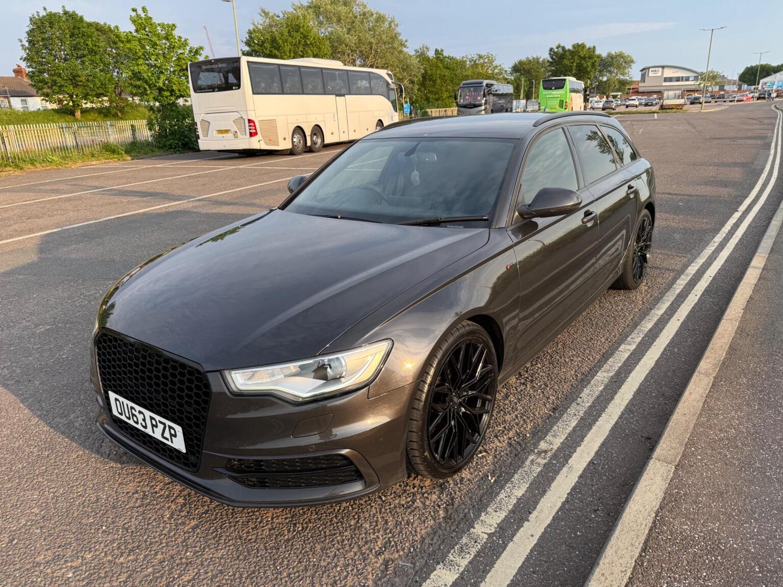 2013 Audi A6 AVANT 2.0 TDI Black Edition Euro 5 (s/s) 5dr, exterior view 3