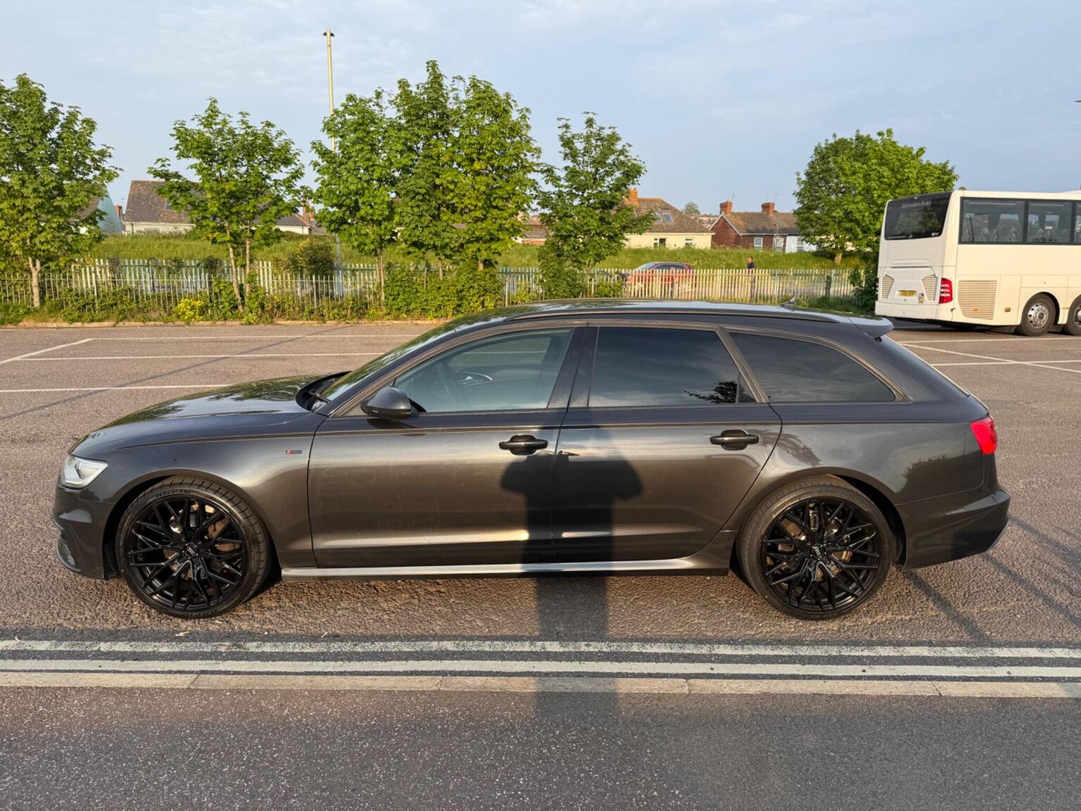 2013 Audi A6 AVANT 2.0 TDI Black Edition Euro 5 (s/s) 5dr, exterior view 4