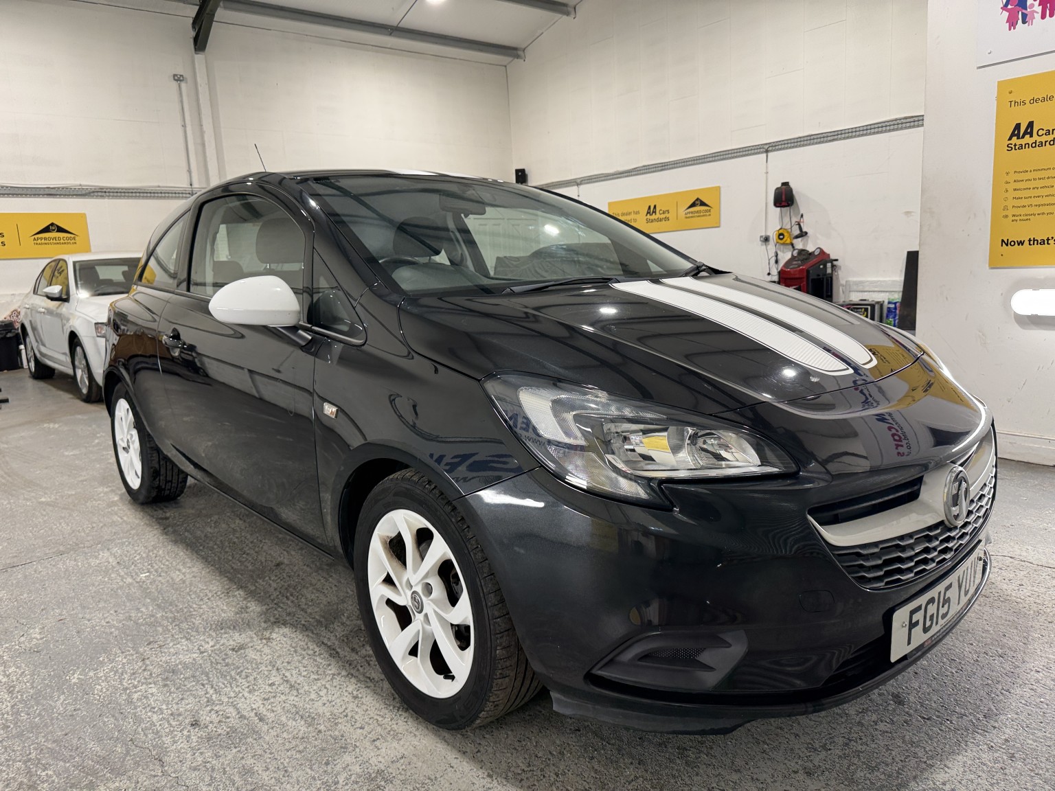 2015 Vauxhall CORSA 1.2 i Sting, exterior view 3
