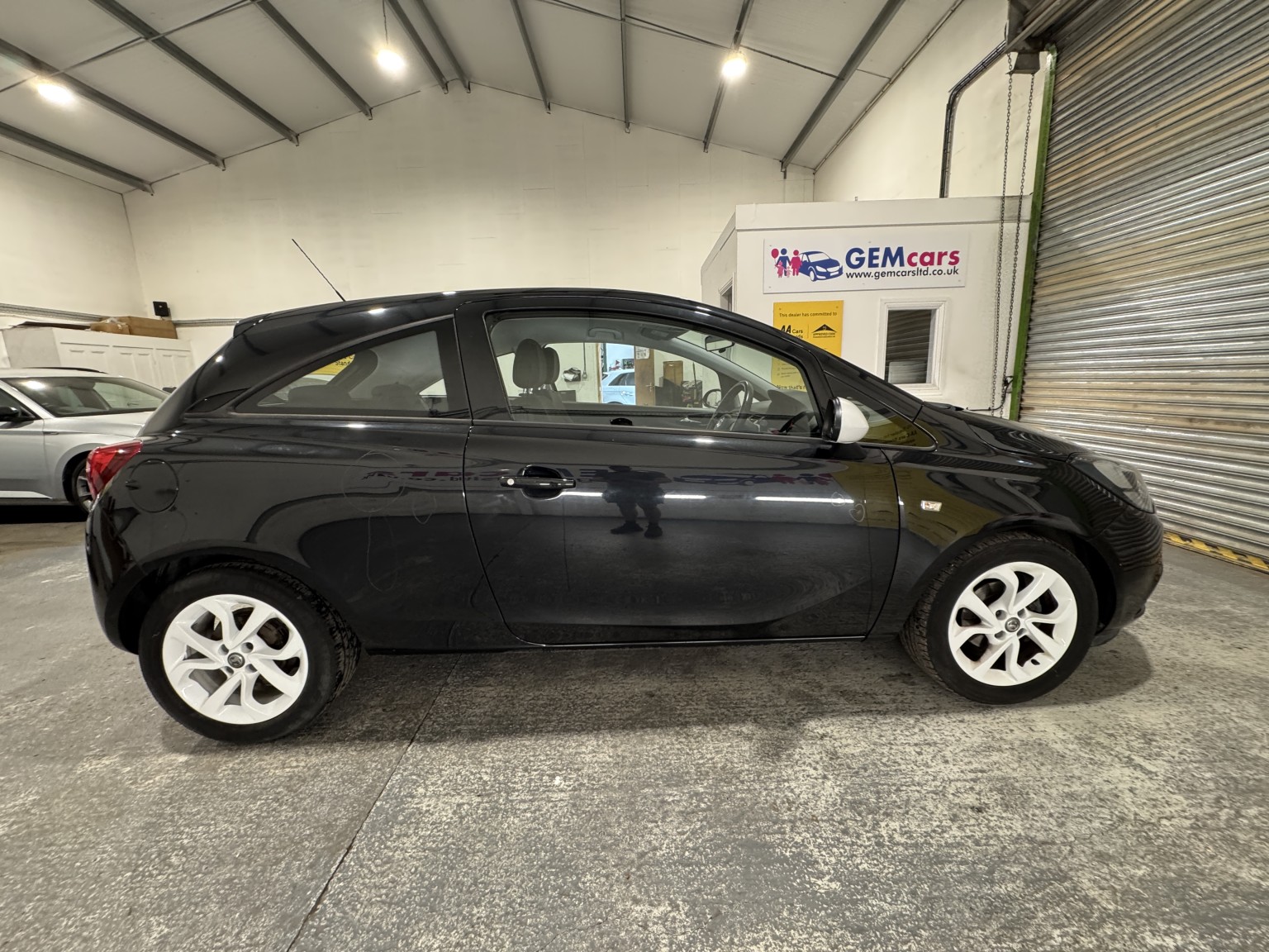 2015 Vauxhall CORSA 1.2 i Sting, exterior view 4