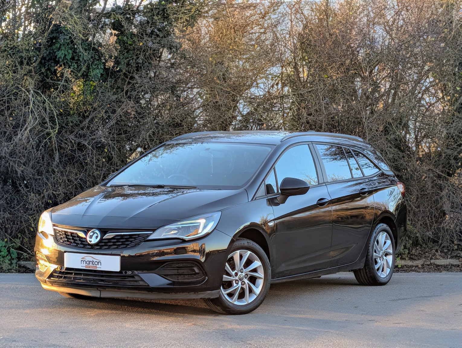 2020 VAUXHALL ASTRA 1.2 Turbo Business Edition Navigation 2020 Full Main Dealer Vauxhall Service History 1 Elderly Owner