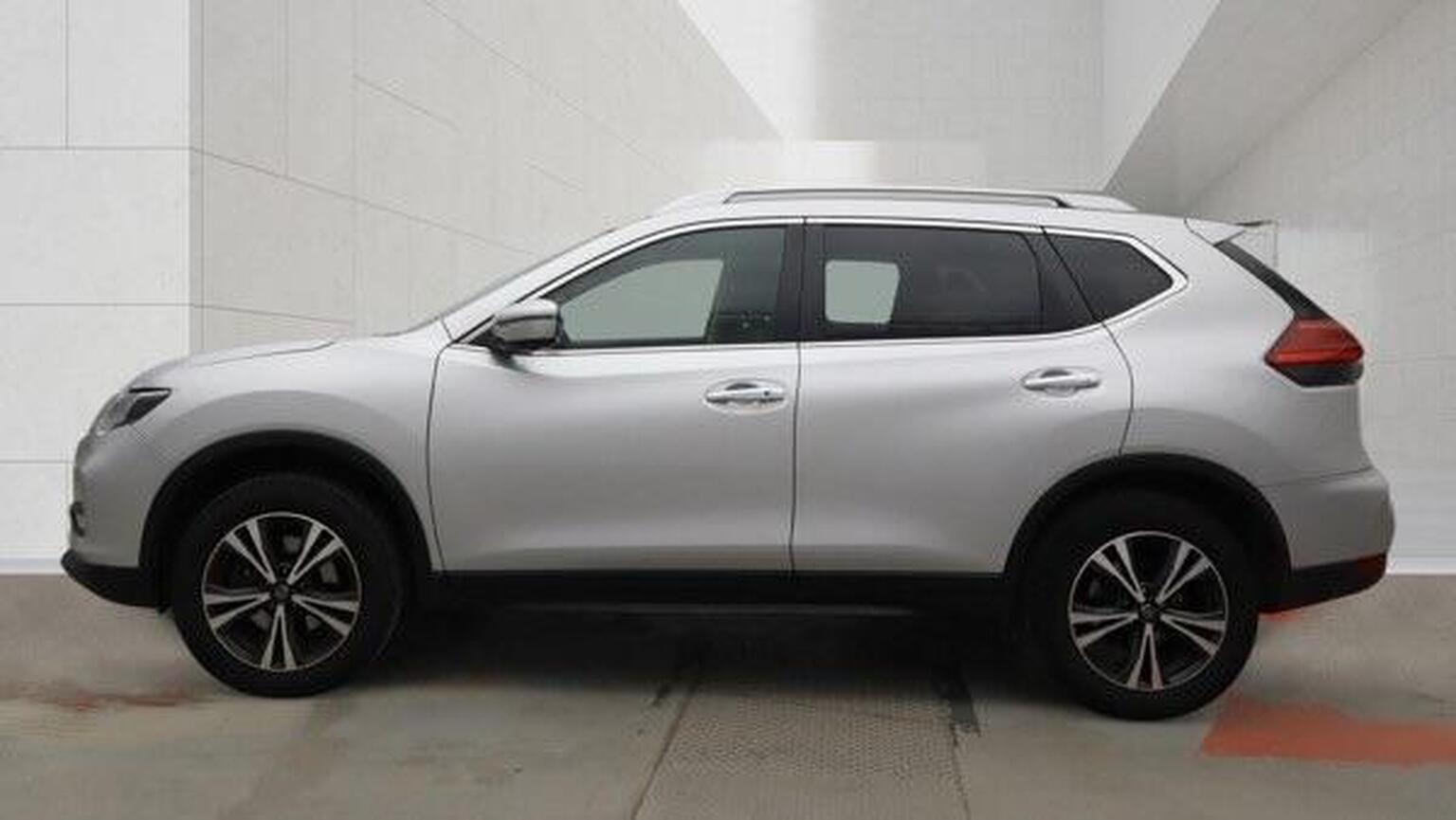 2020 Nissan X-TRAIL 1.7 dCi N-Connecta Euro 6 (s/s) 5dr, exterior view 3