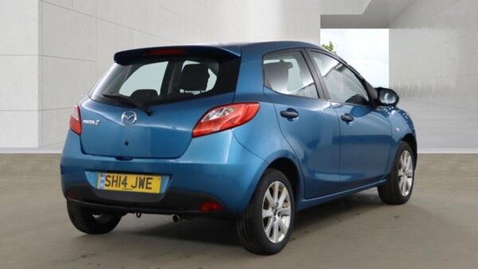 2014 Mazda MAZDA2 1.3 SE Euro 5 5dr (a/c), exterior view 4