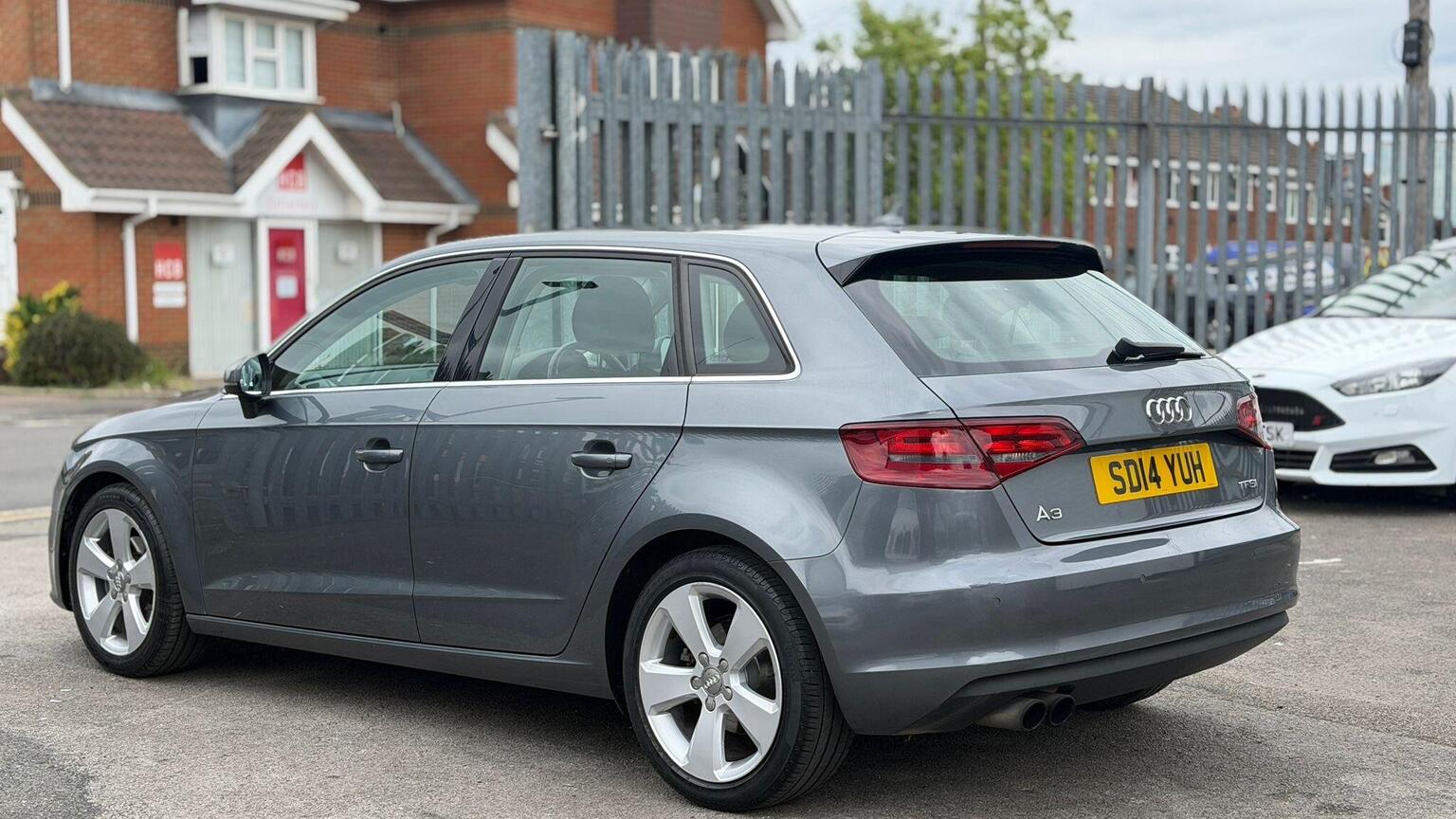 2014 Audi A3 1.4 TFSI Sport Sportback Euro 5 (s/s) 5dr, exterior view 4