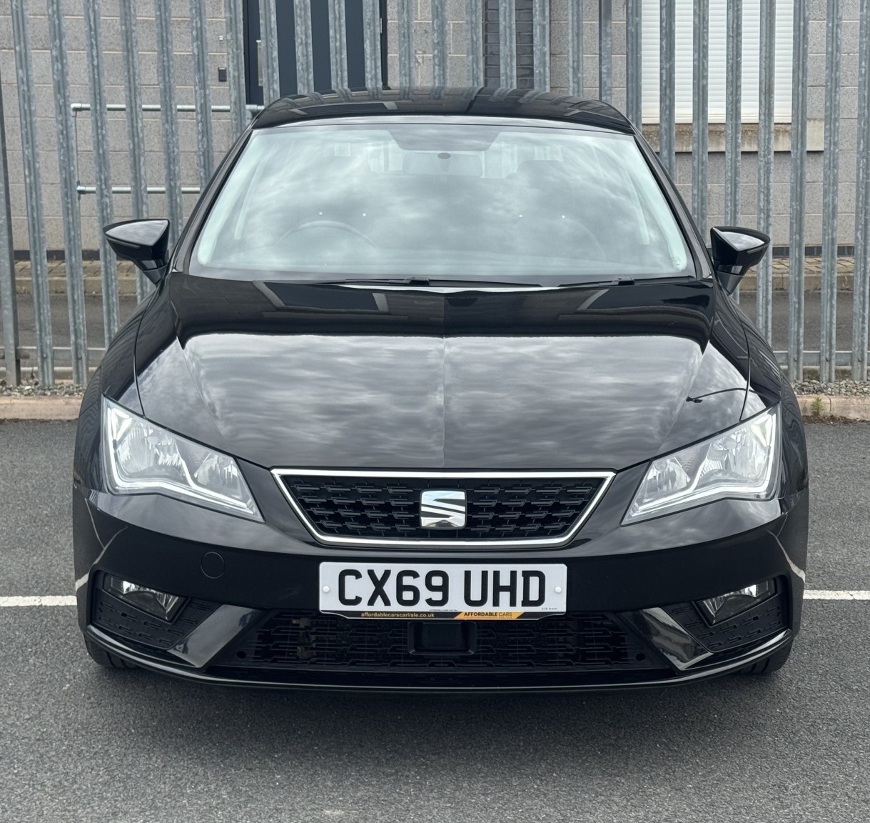 2019 SEAT LEON 1.5 TSI EVO SE, exterior view 3