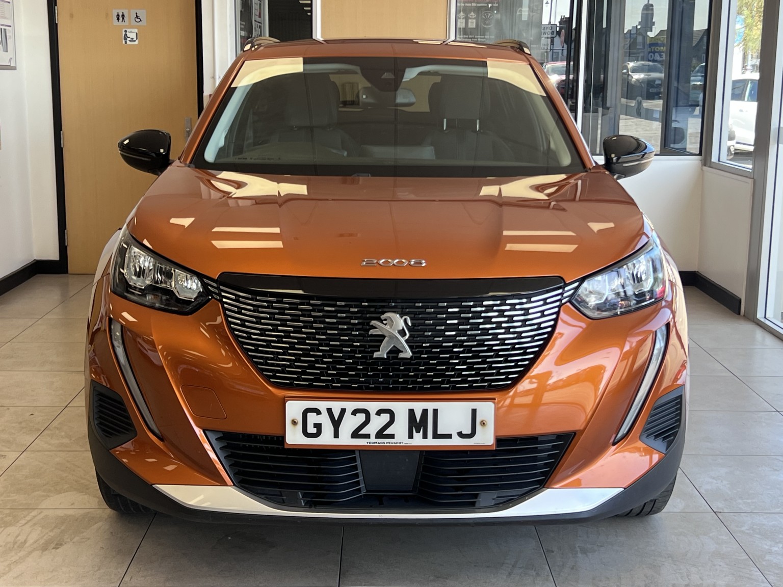 2022 Peugeot 2008 1.2 PureTech Allure Premium, exterior view 3