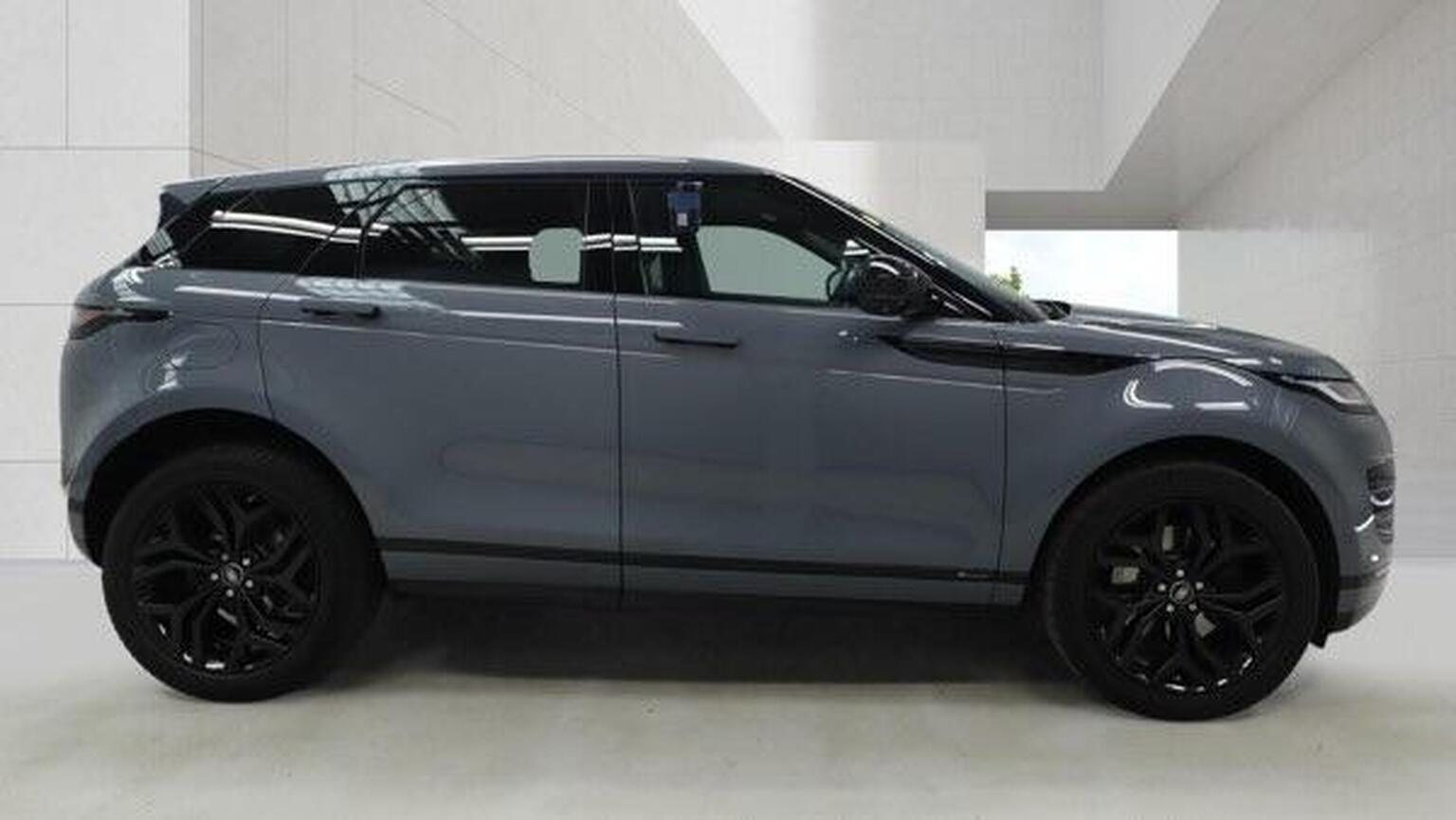 2021 Land Rover RANGE ROVER EVOQUE 2.0 D165 R-Dynamic FWD Euro 6 (s/s) 5dr, exterior view 3