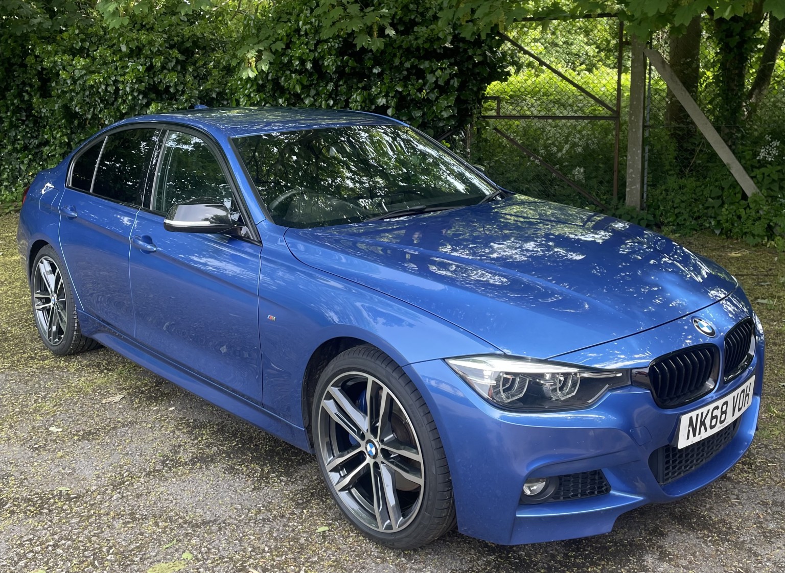 2018 BMW 3 SERIES 2.0 320d M Sport Shadow Edition Saloon