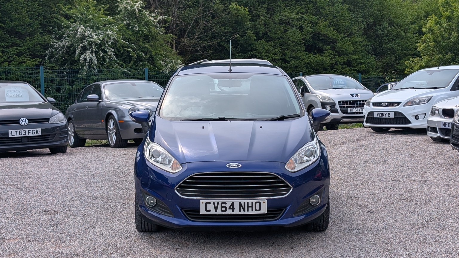2014 Ford FIESTA 1.3 Zetec, exterior view 4