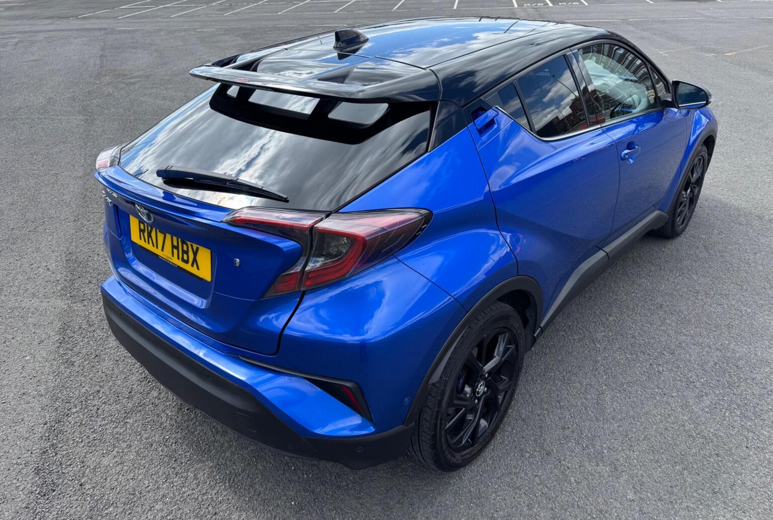 2017 Toyota C-HR 1.8 VVT-h Dynamic CVT Euro 6 (s/s) 5dr, exterior view 4