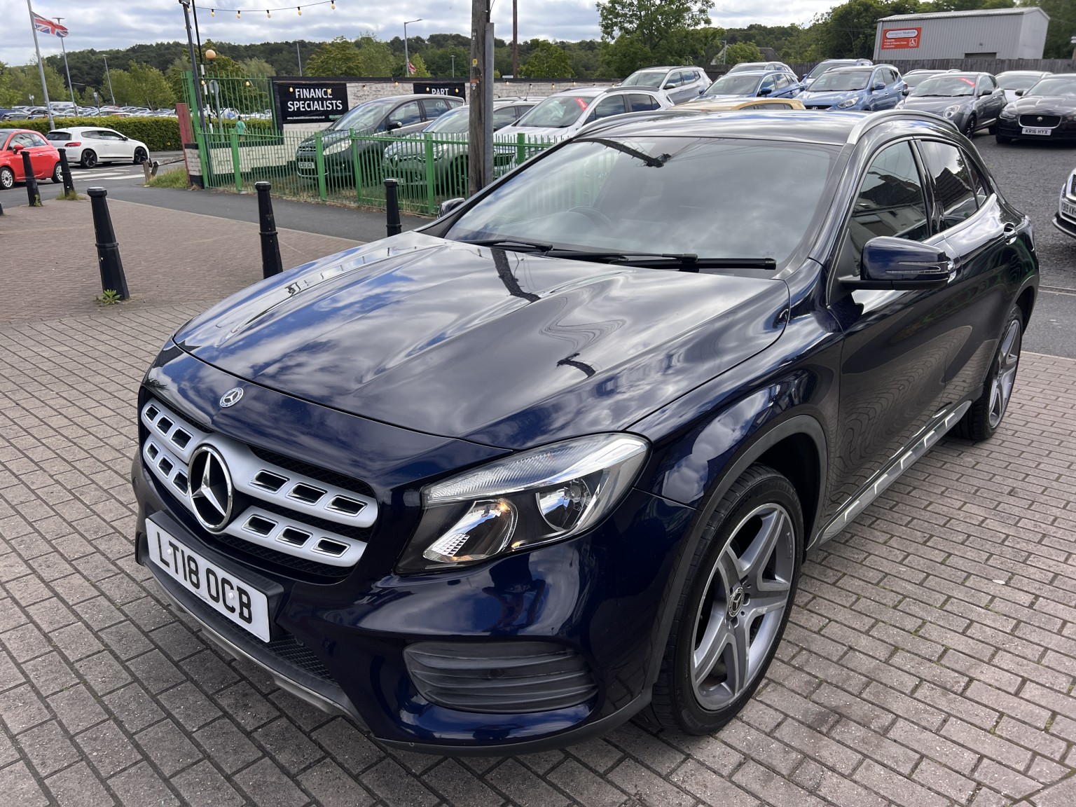 2018 Mercedes-Benz GLA 2.1 GLA200d AMG Line, exterior view 2
