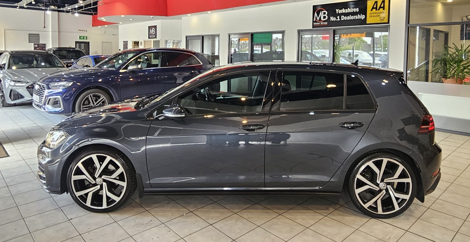 2019 Volkswagen GOLF 2.0 TDI GTD(CAT-S), exterior view 4