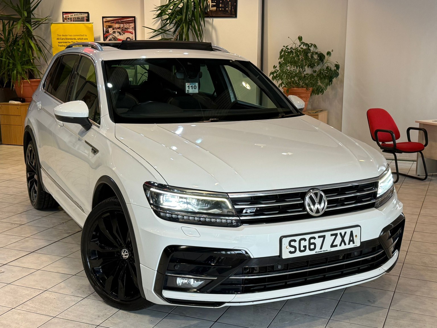 2017 VOLKSWAGEN TIGUAN 2.0 TDI R-Line