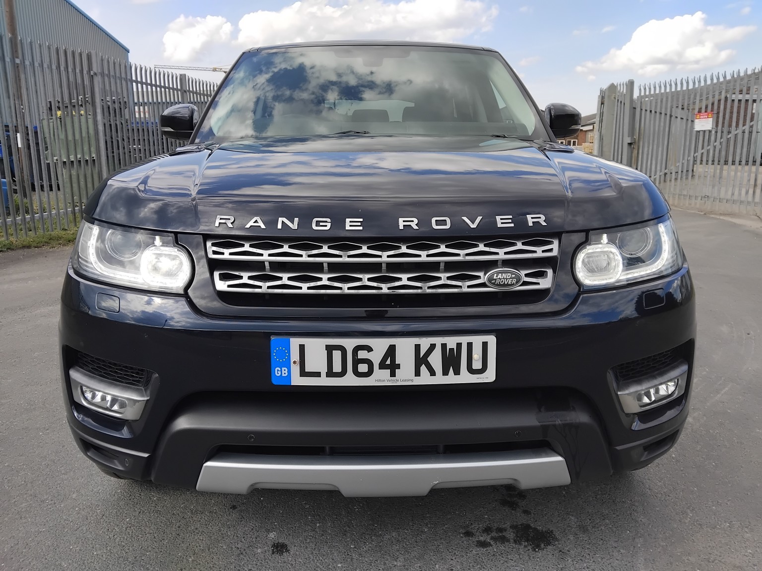 2014 Land Rover RANGE ROVER SPORT 3.0 SD V6 HSE, exterior view 3