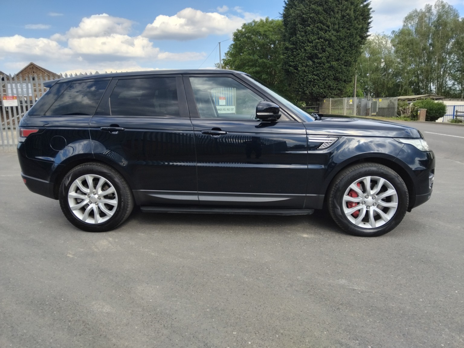 2014 Land Rover RANGE ROVER SPORT 3.0 SD V6 HSE, exterior view 4