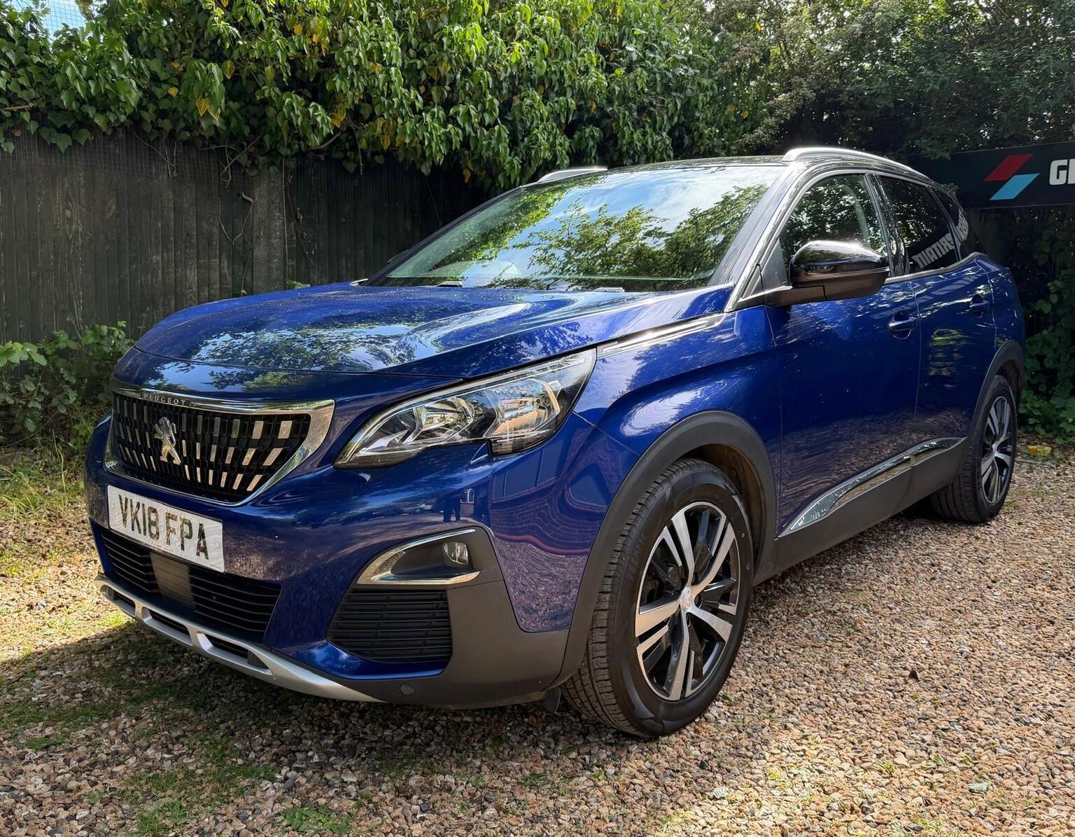 2018 Peugeot 3008 1.2 PureTech Allure EAT Euro 6 (s/s) 5dr, exterior view 4