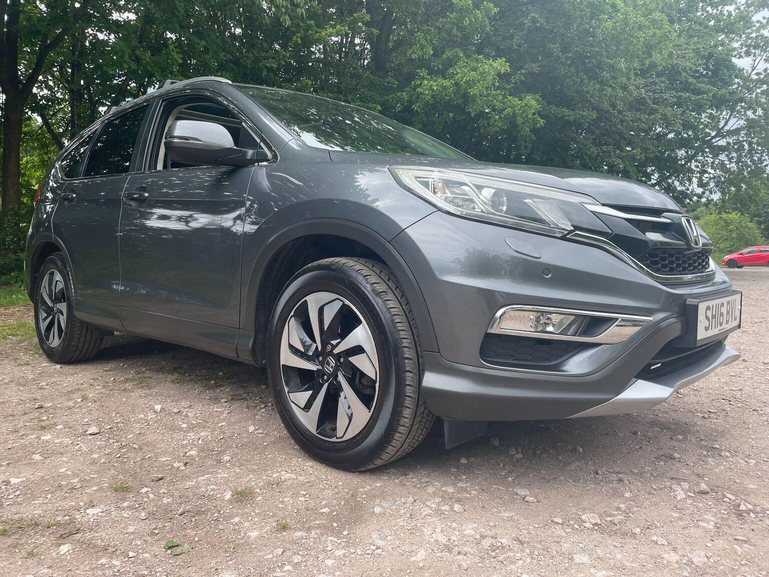2016 Honda CR-V 1.6 i-DTEC EX 4WD Euro 6 (s/s) 5dr, exterior view 2