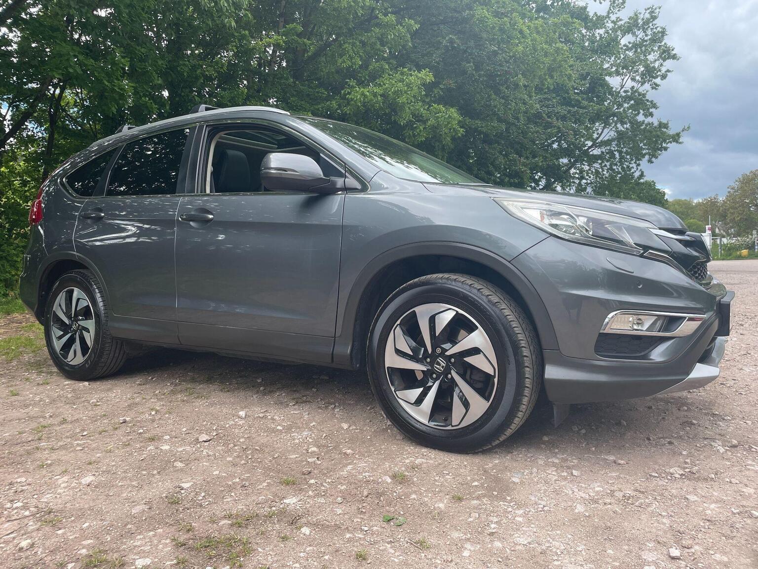2016 Honda CR-V 1.6 i-DTEC EX 4WD Euro 6 (s/s) 5dr, exterior view 3