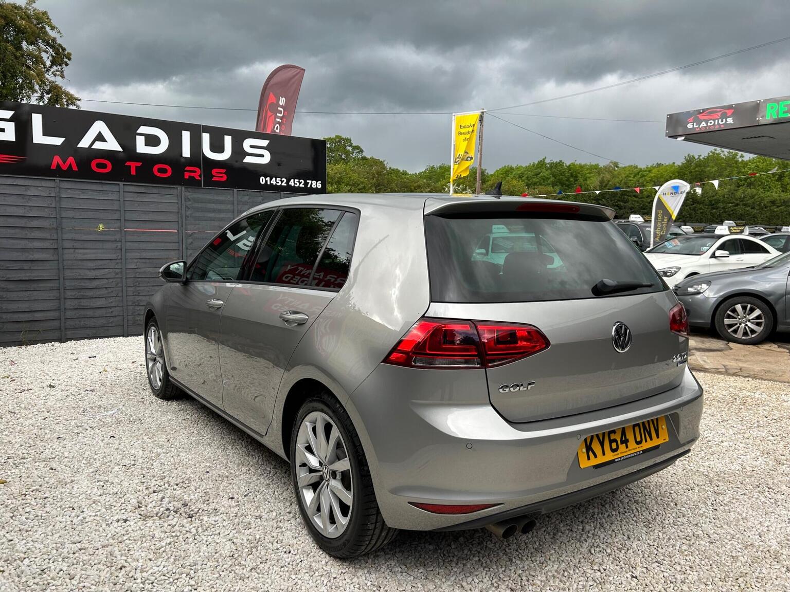 2014 Volkswagen GOLF 2.0 TDI BlueMotion Tech GT DSG Euro 5 (s/s) 5dr, exterior view 4