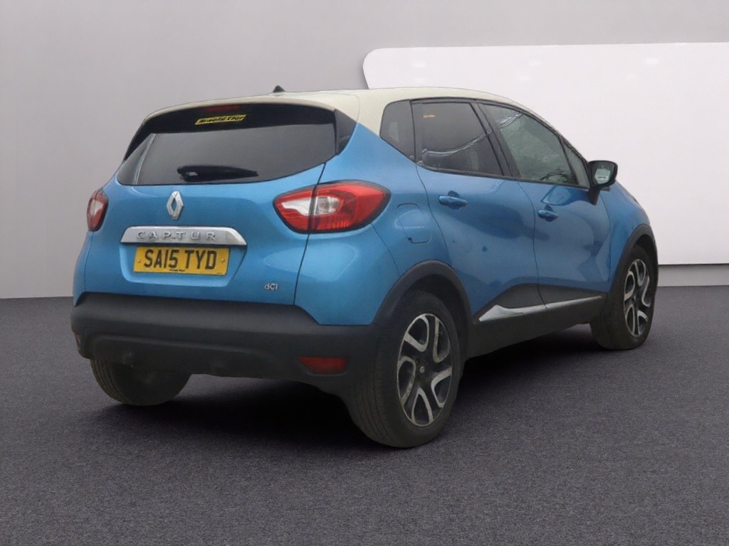 2015 Renault CAPTUR 1.5 Dynamique S MediaNav dCi 90 Stop & Start, exterior view 4