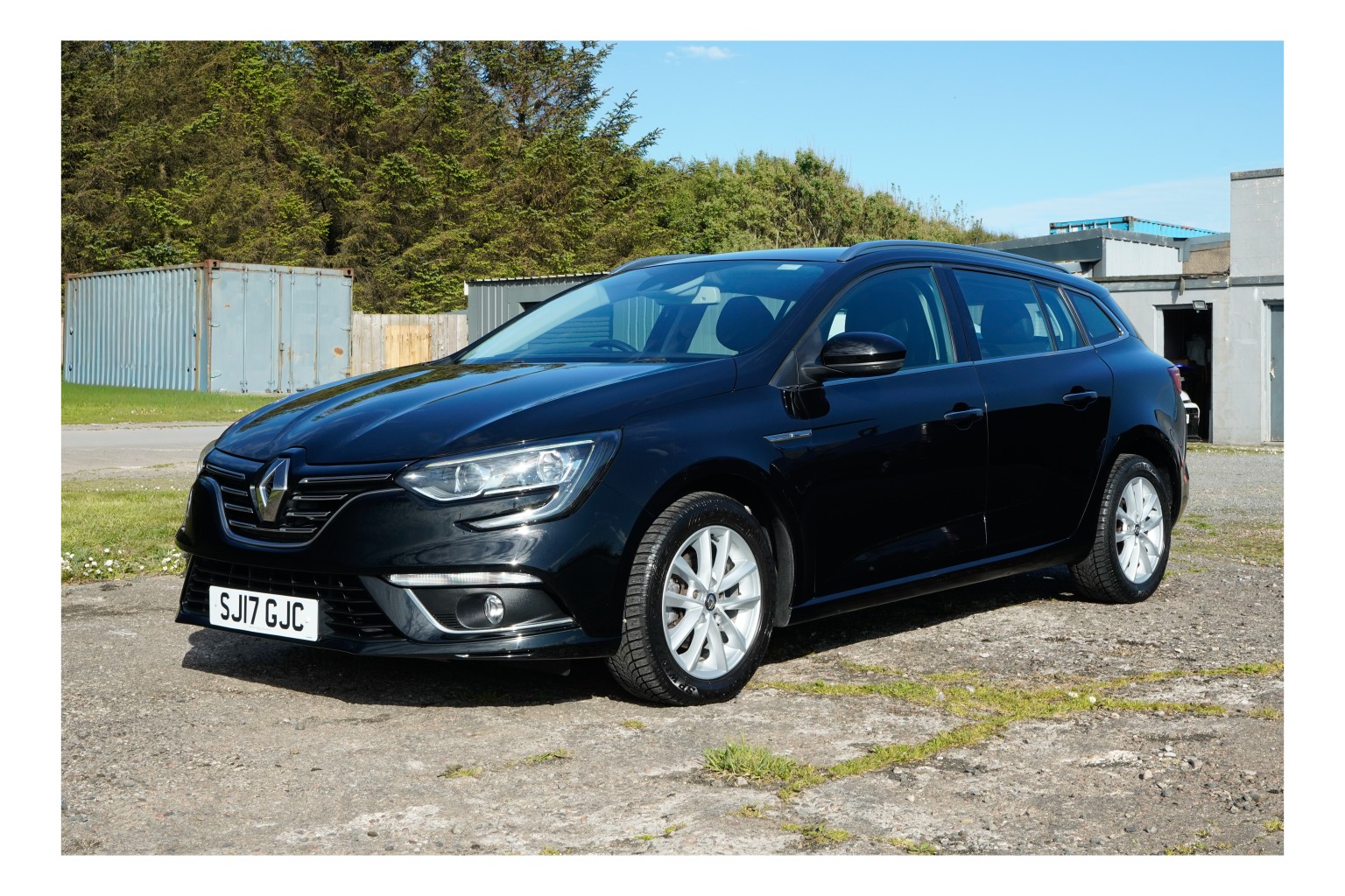 2017 Renault MEGANE 1.5 Dynamique Nav dCi 110, exterior view 4