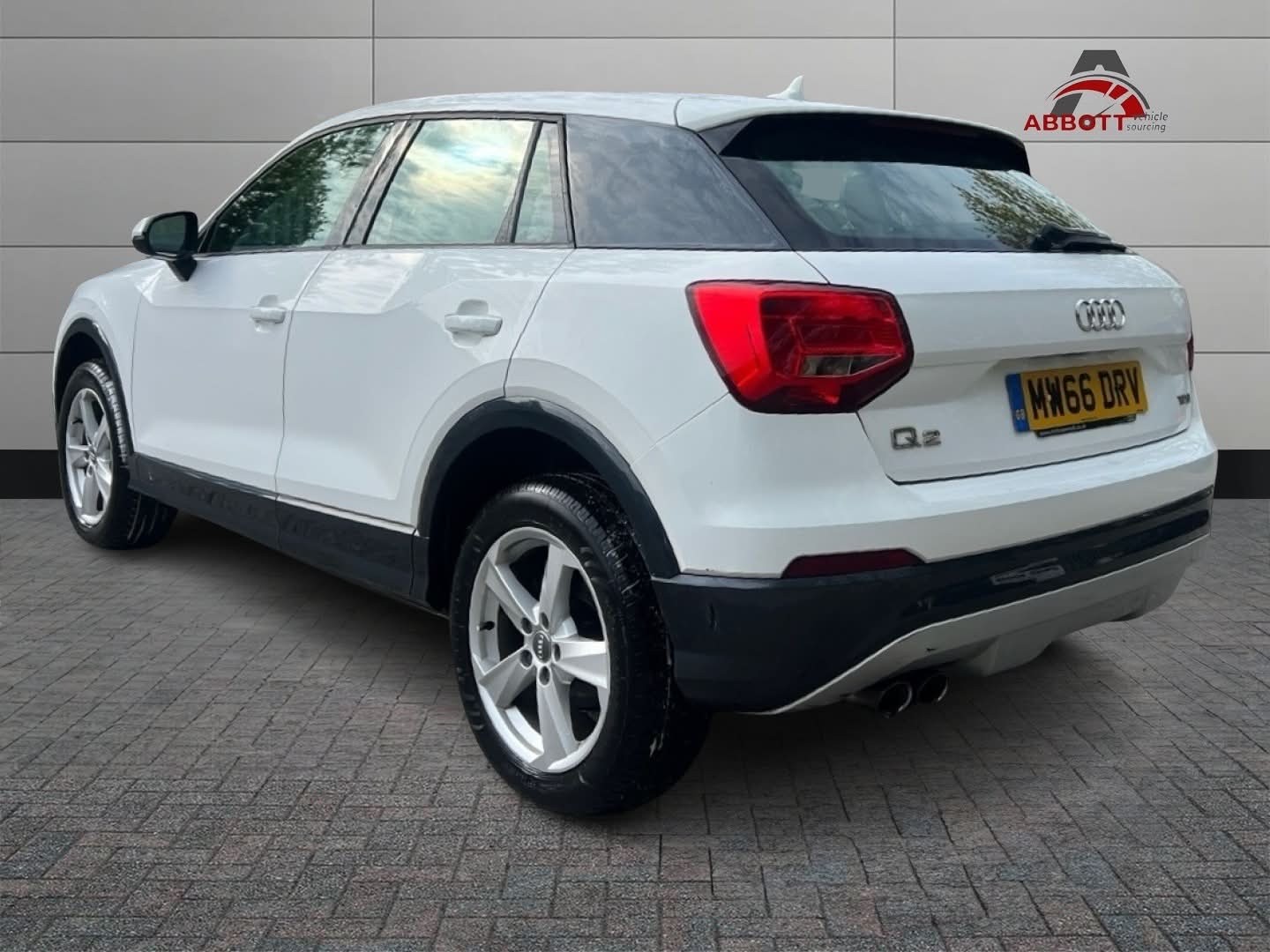 2016 Audi Q2 1.4 TFSI CoD Sport, exterior view 3